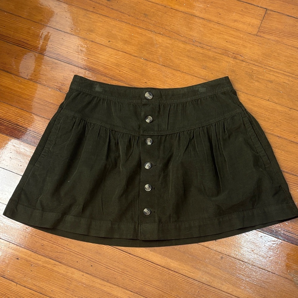 AEO Dark Green Button-Up Mini Skirt